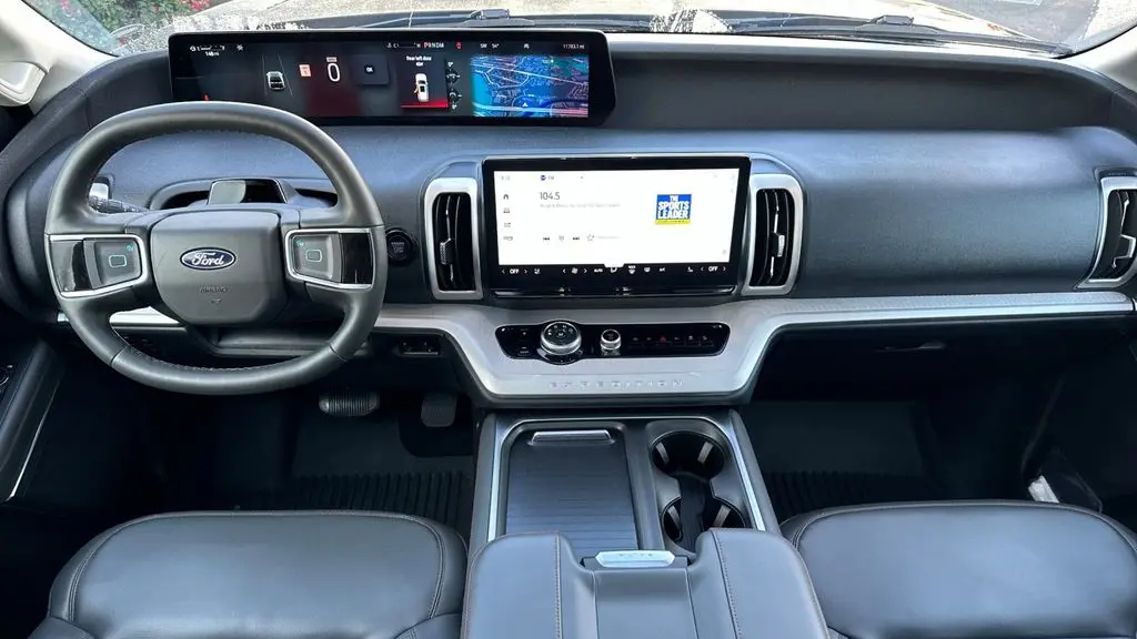 2025 Ford Expedition Active