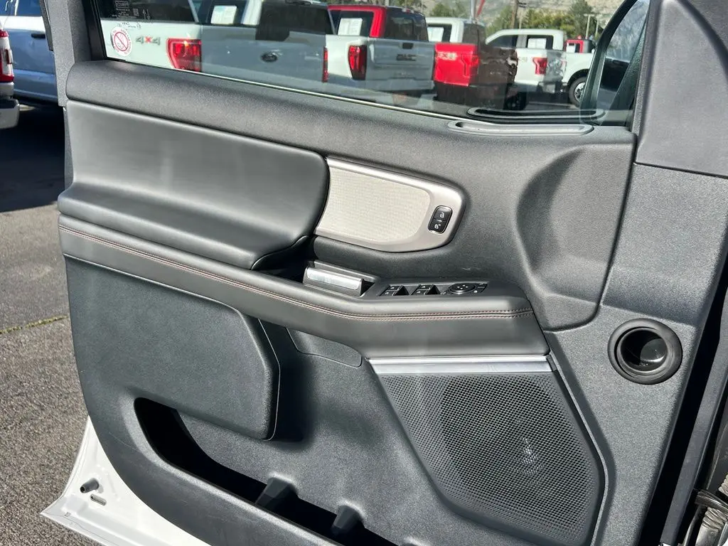 2025 Ford Expedition - $53,998