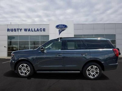 2025 Ford Expedition 4X4 Active 4DR SUV