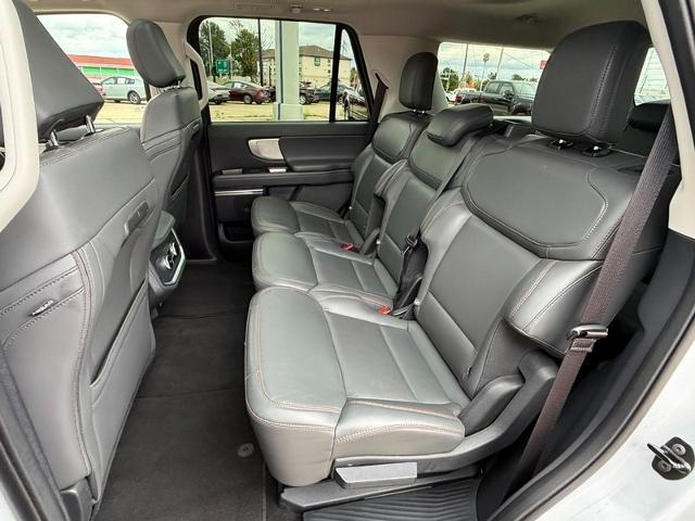 2025 Ford Expedition - $58,365