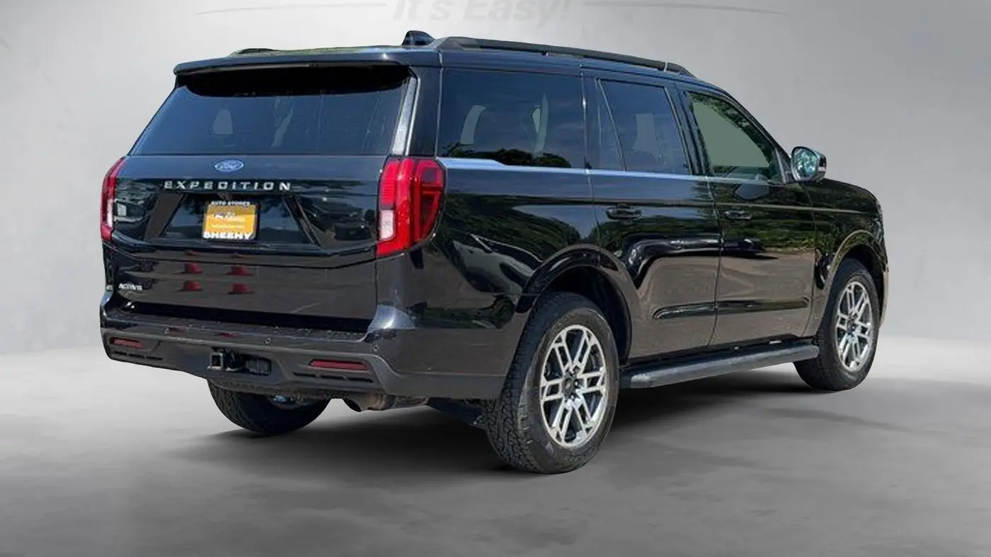 2025 Ford Expedition Active