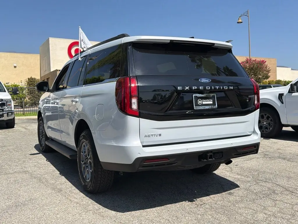 2025 Ford Expedition - $50,998