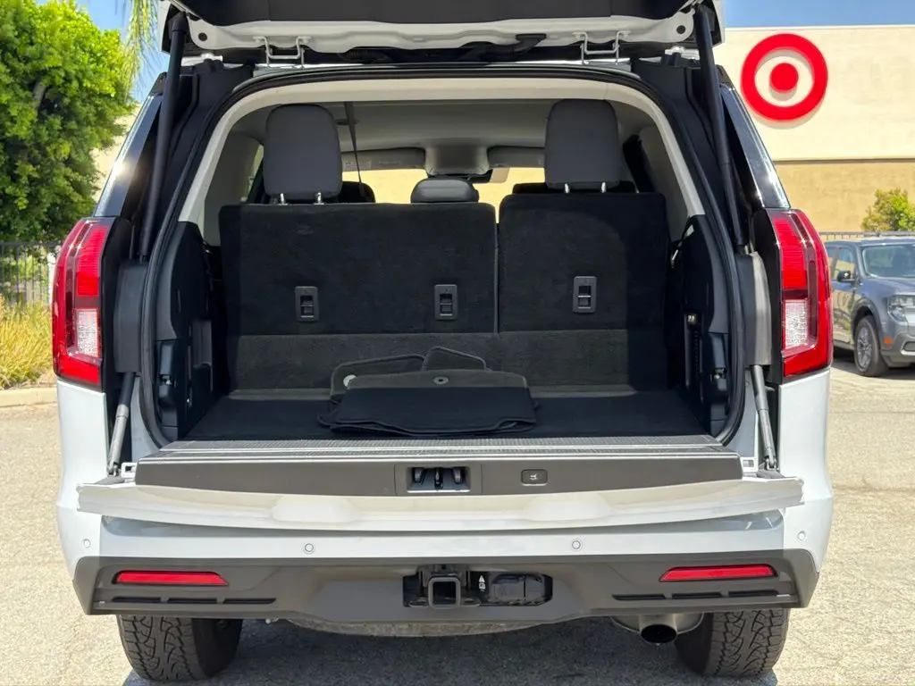 2025 Ford Expedition - $50,998