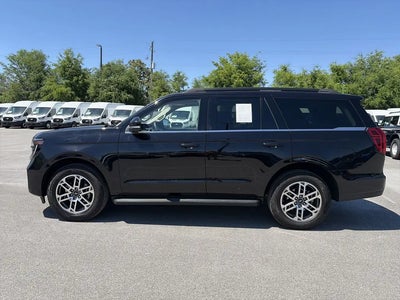 Photo of a 2025 Ford Expedition 4X4 Active 4DR SUV for sale