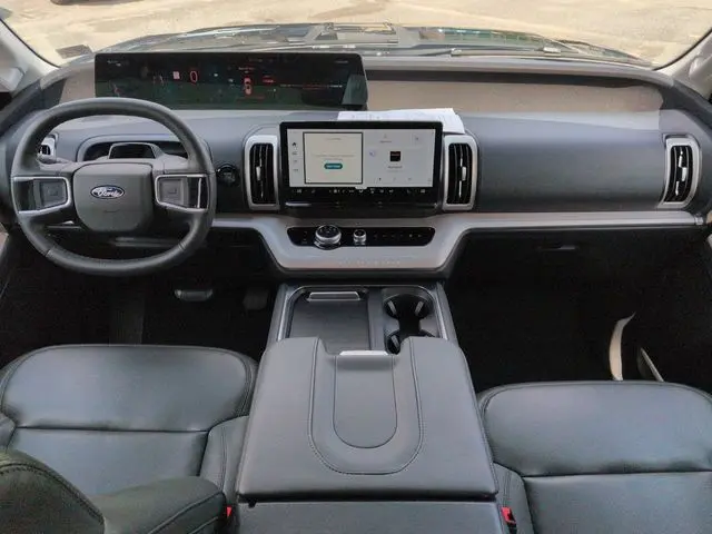 2026 Ford Expedition - $63,895