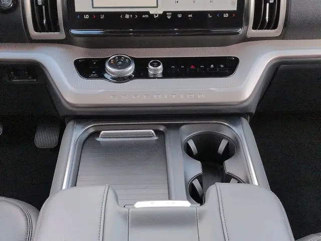 2026 Ford Expedition - $63,895