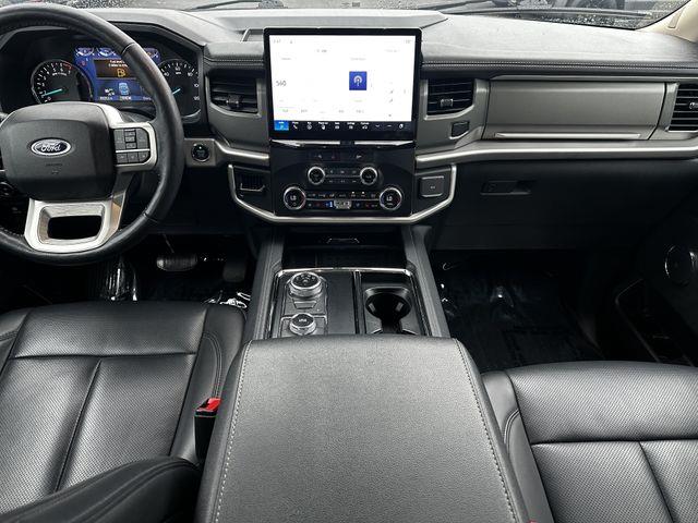 2023 Ford Expedition - $48,200