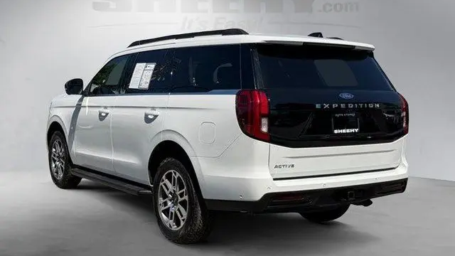 2025 Ford Expedition Active