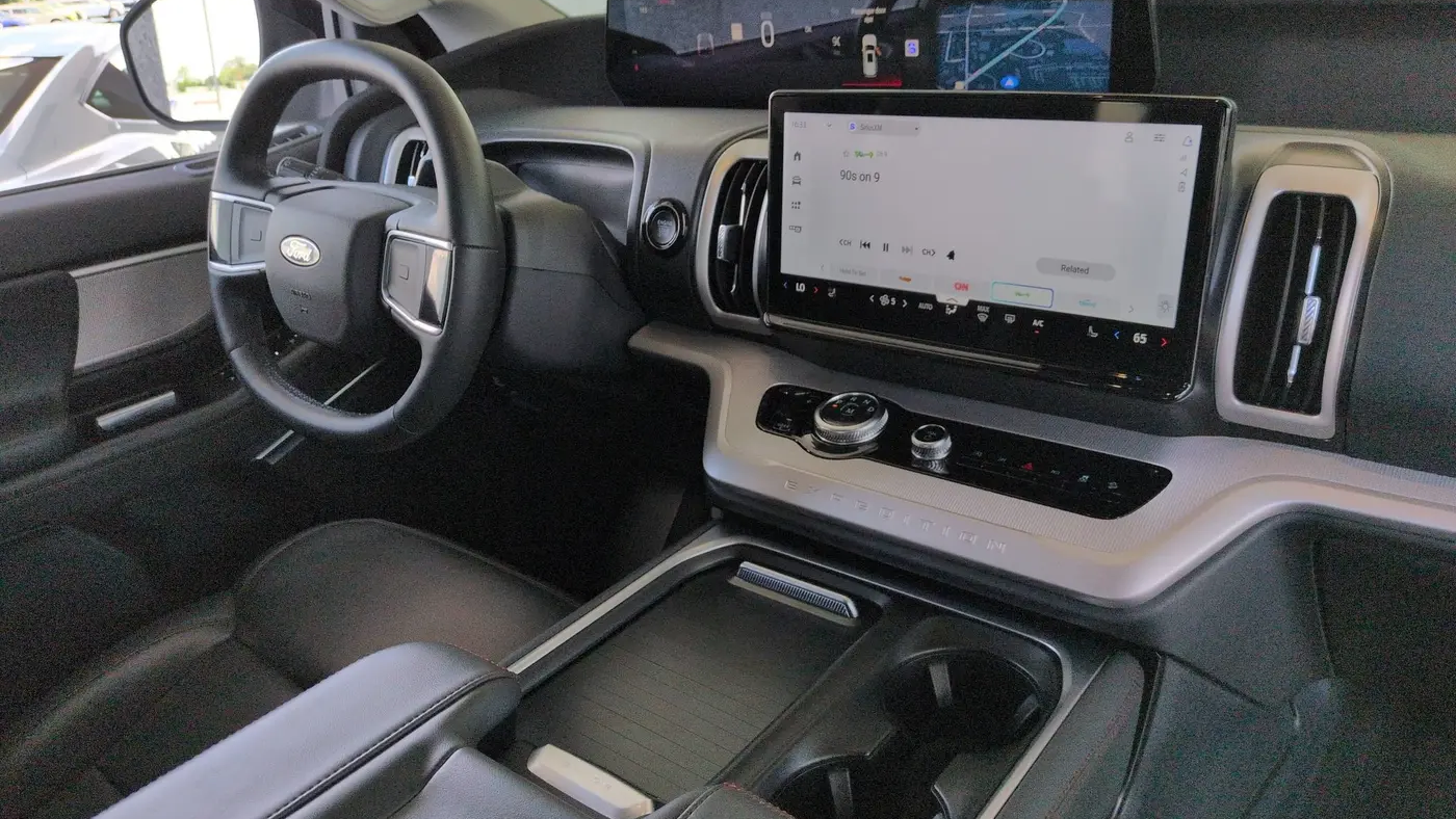2025 Ford Expedition Active