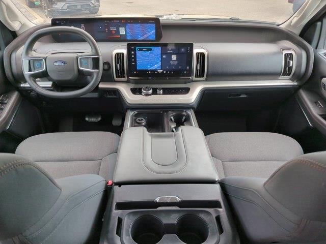 2025 Ford Expedition - $49,999