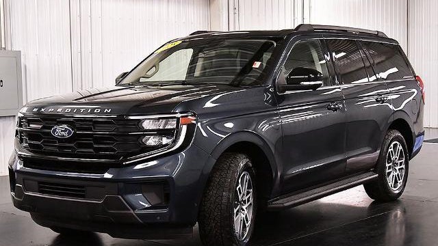 2025 Ford Expedition Active