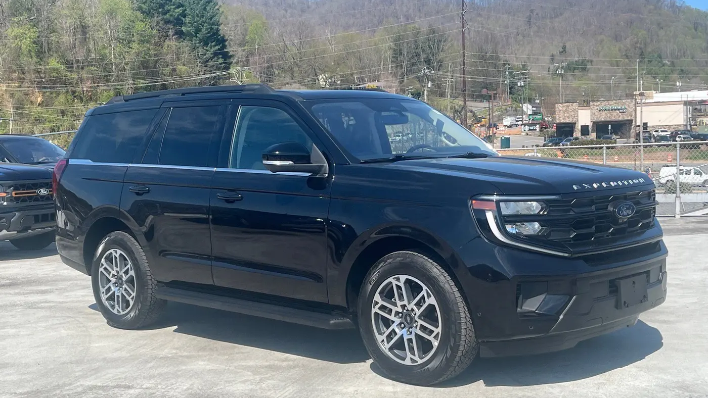 Preowned 2025 Ford Expedition Active for Sale