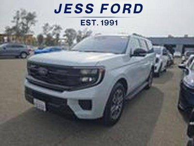 2025 Ford Expedition 4X4 Active 4DR SUV