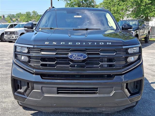 2025 Ford Expedition - $54,900