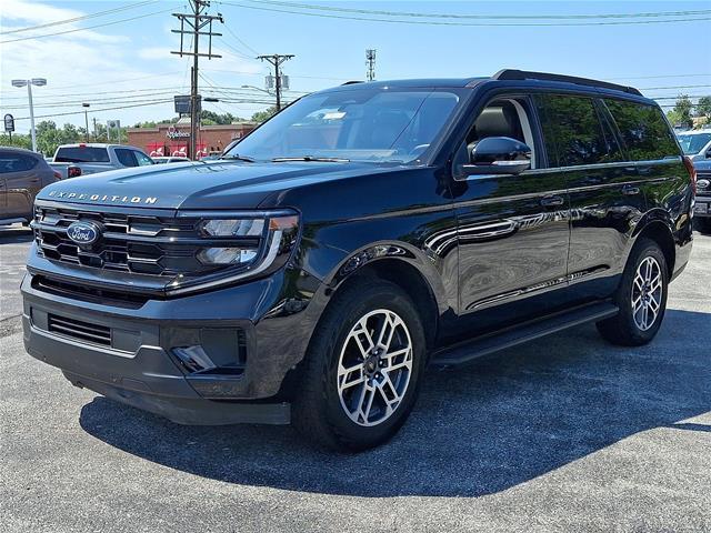 2025 Ford Expedition - $54,900