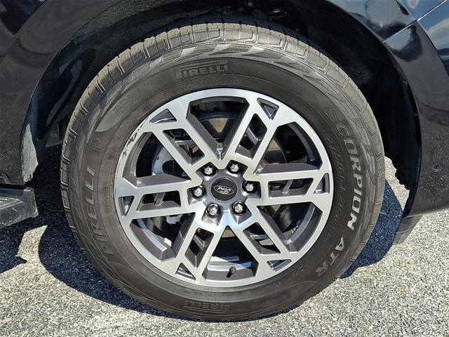 2025 Ford Expedition - $54,900