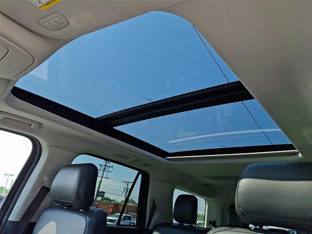 2025 Ford Expedition - $54,900