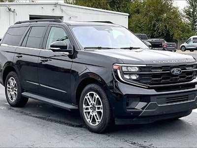 2025 Ford Expedition 4X4 Active 4DR SUV
