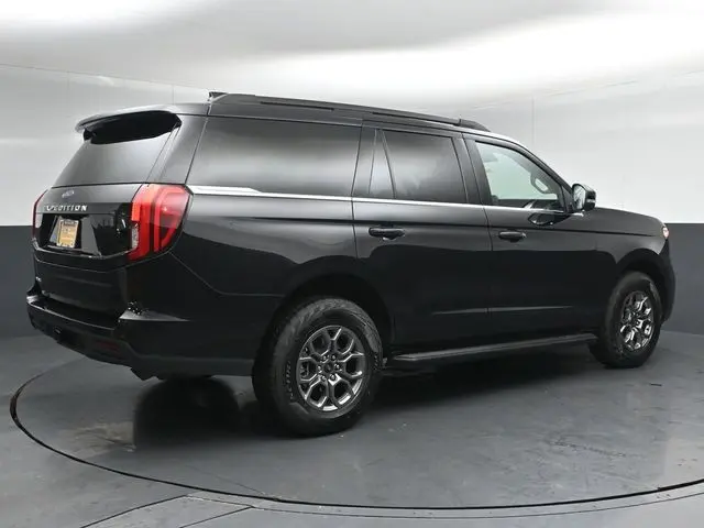 2026 Ford Expedition - $60,295
