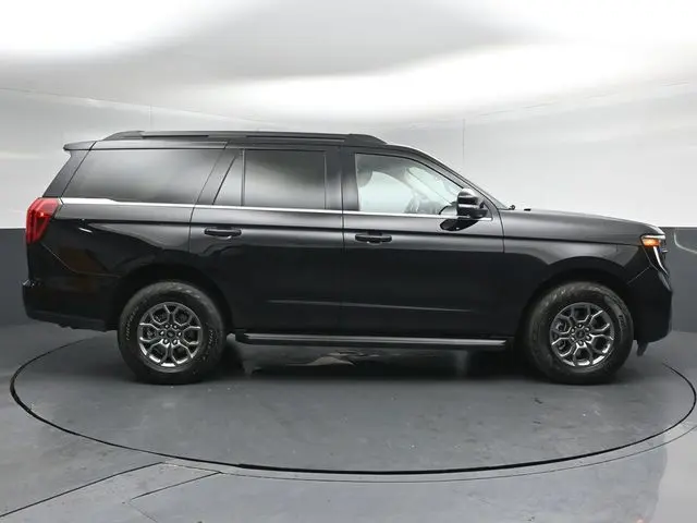 2026 Ford Expedition - $60,295