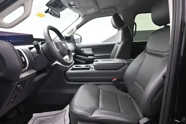2026 Ford Expedition - $60,295