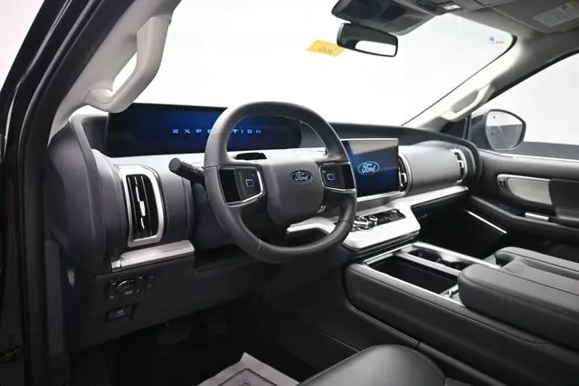 2026 Ford Expedition - $60,295