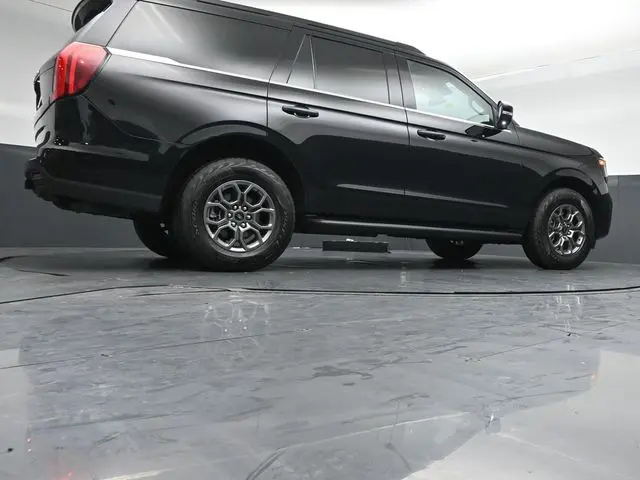 2026 Ford Expedition - $60,295
