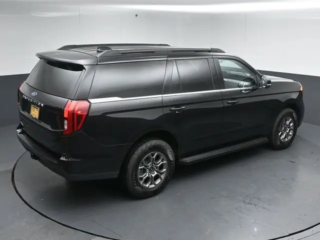2026 Ford Expedition - $60,295