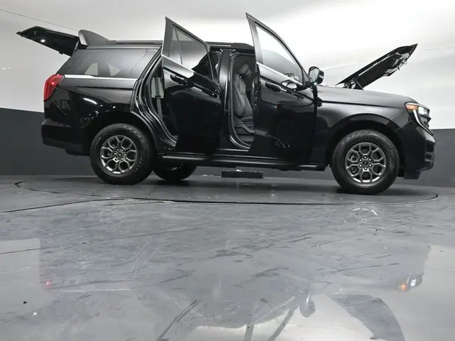 2026 Ford Expedition - $60,295