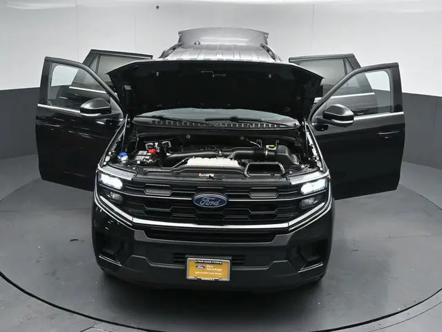 2026 Ford Expedition - $60,295