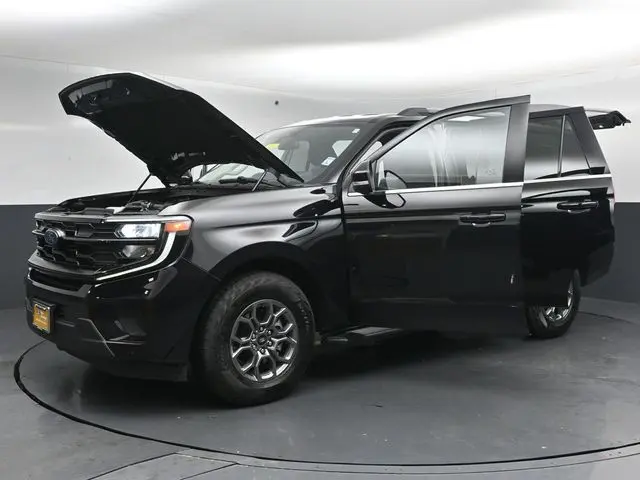 2026 Ford Expedition - $60,295