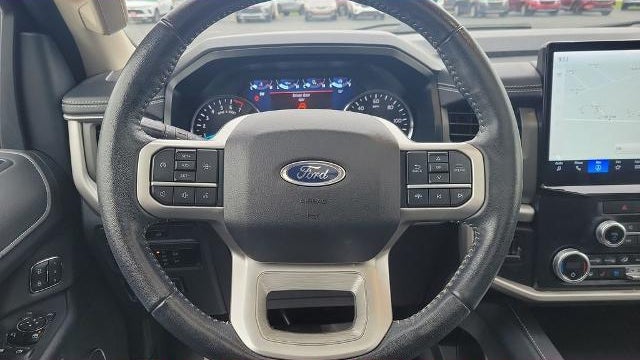 2023 Ford Expedition XLT