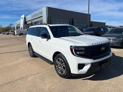 2025 Ford Expedition 4X4 Active 4DR SUV