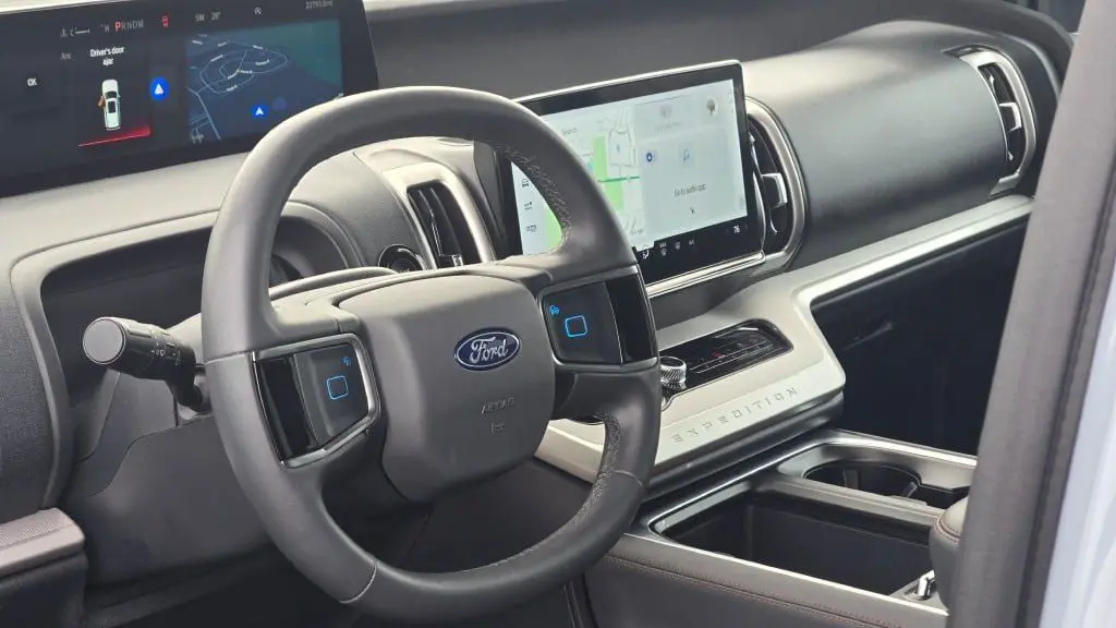 2025 Ford Expedition Active