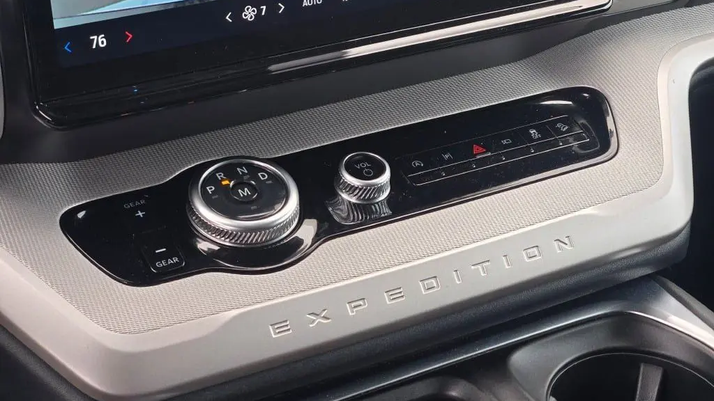 2025 Ford Expedition Active