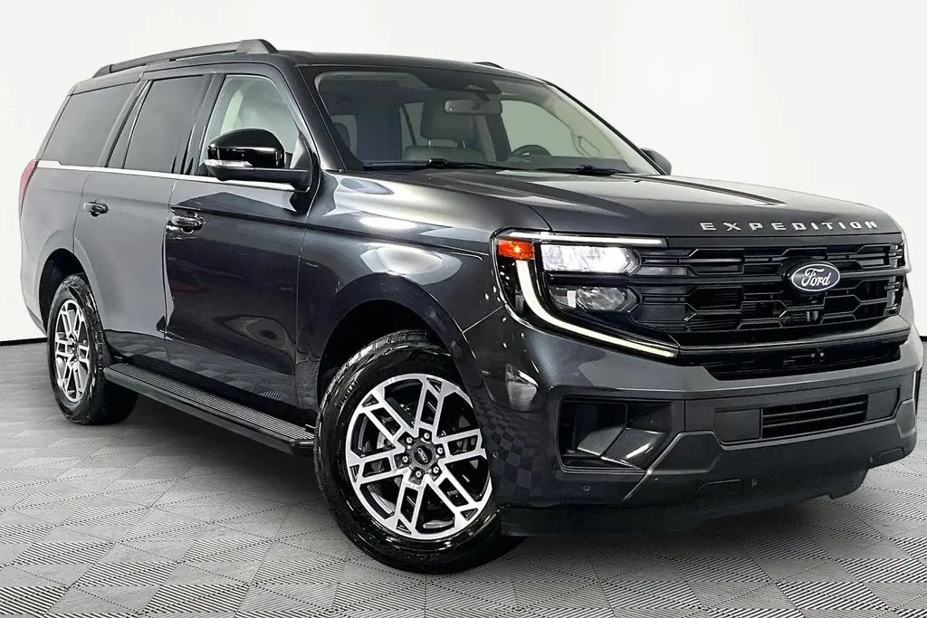 2025 Ford Expedition - $60,941