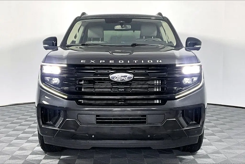 2025 Ford Expedition - $60,941