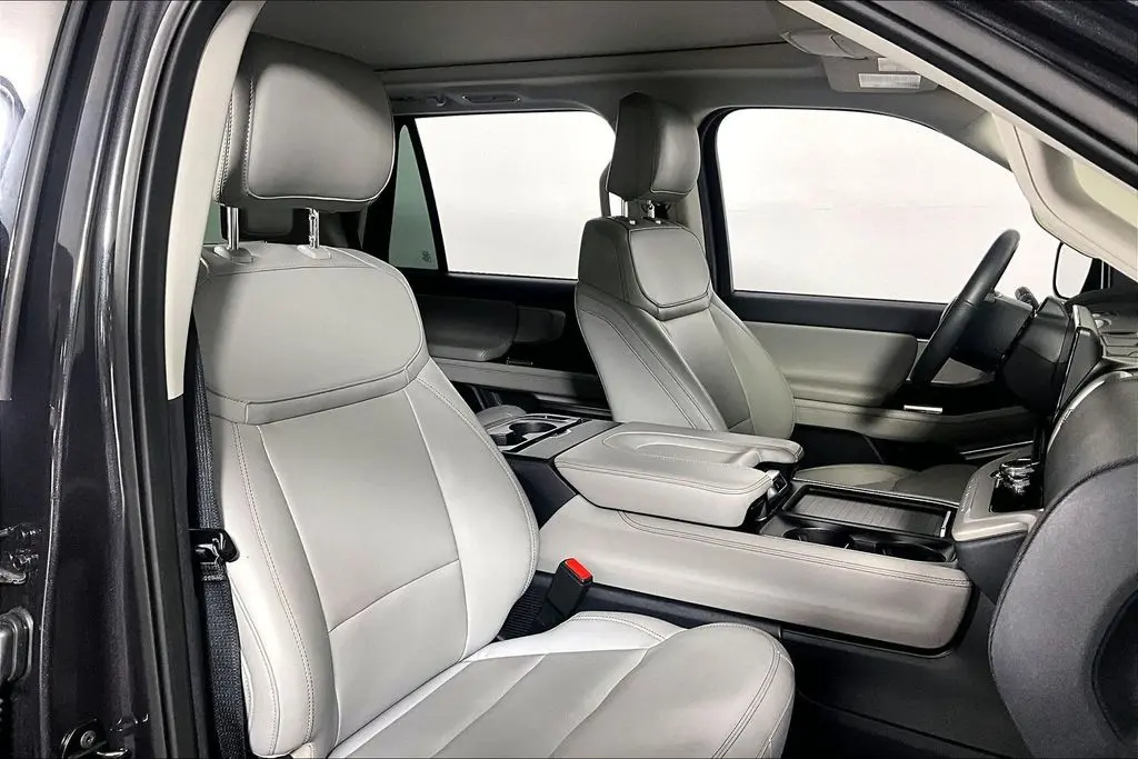 2025 Ford Expedition - $60,941