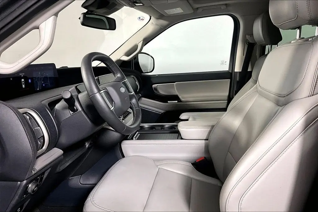 2025 Ford Expedition - $60,941