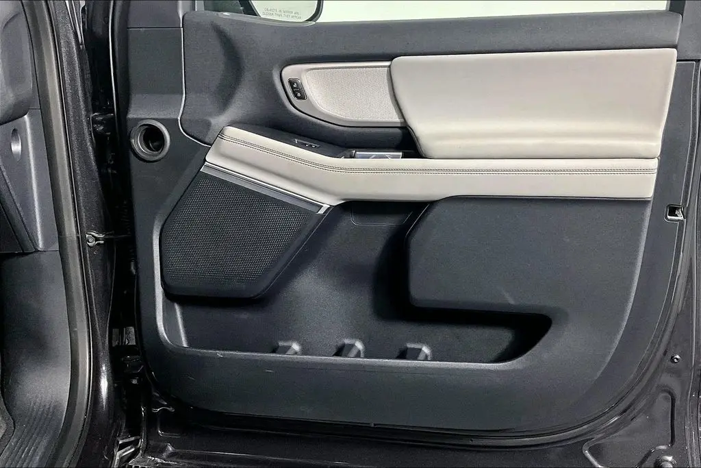 2025 Ford Expedition - $60,941
