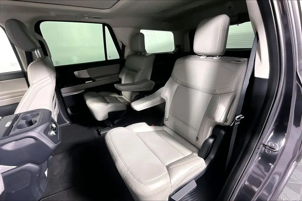 2025 Ford Expedition - $60,941