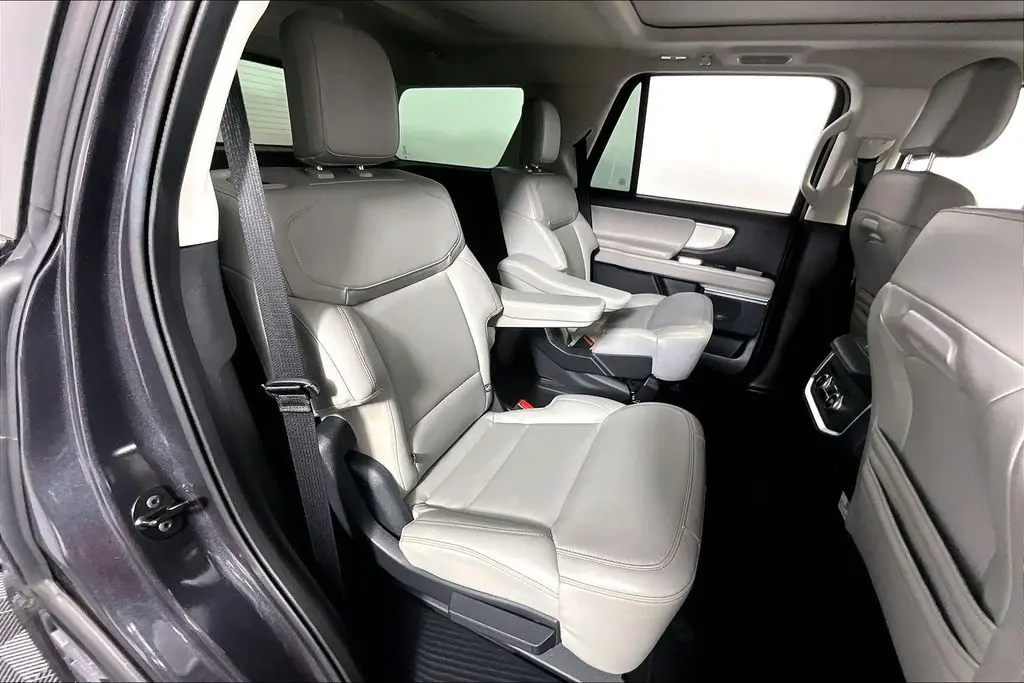 2025 Ford Expedition - $60,941