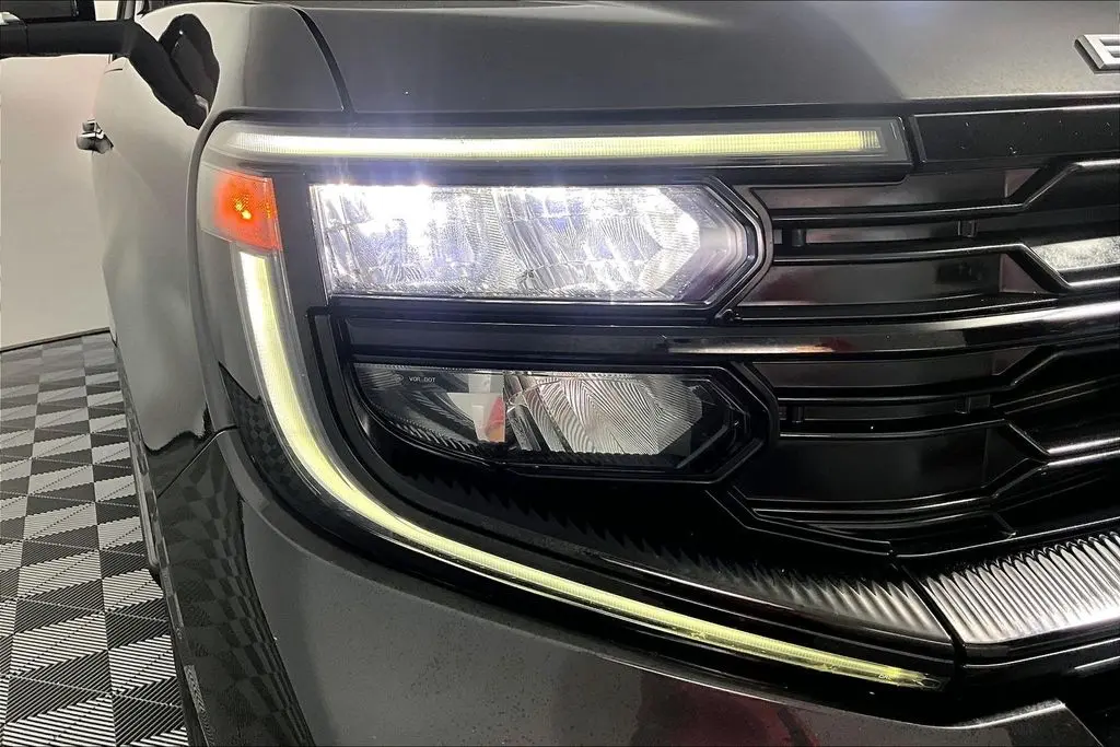 2025 Ford Expedition - $60,941