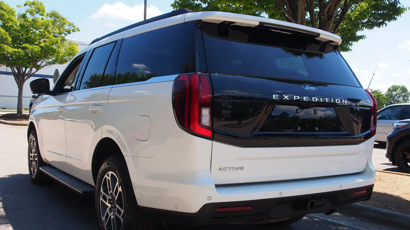 2025 Ford Expedition Active