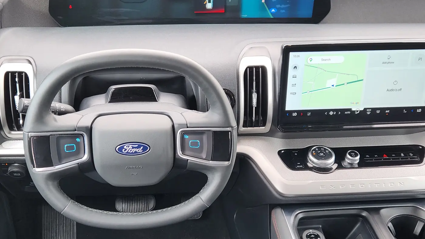 2025 Ford Expedition Active