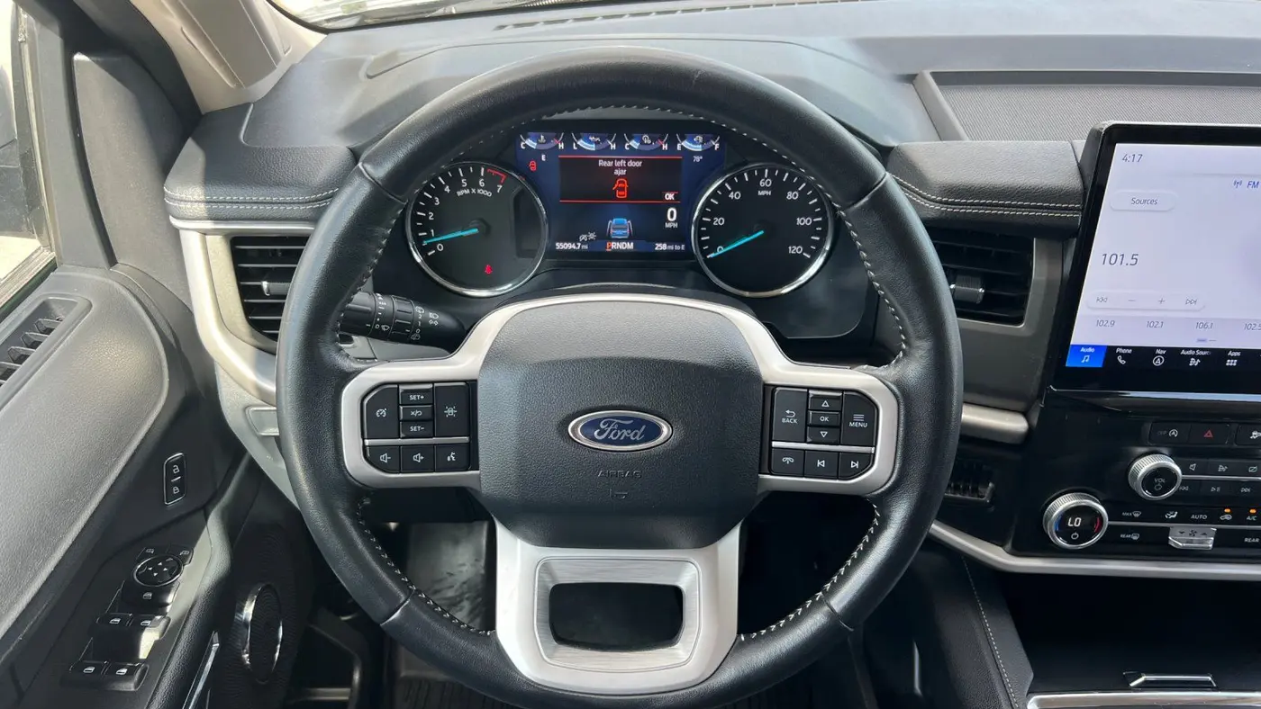 2024 Ford Expedition XLT