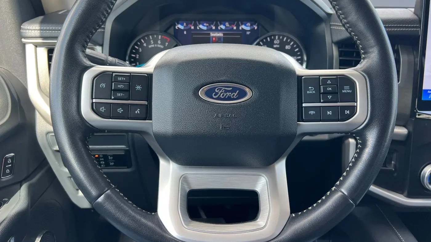2024 Ford Expedition XLT