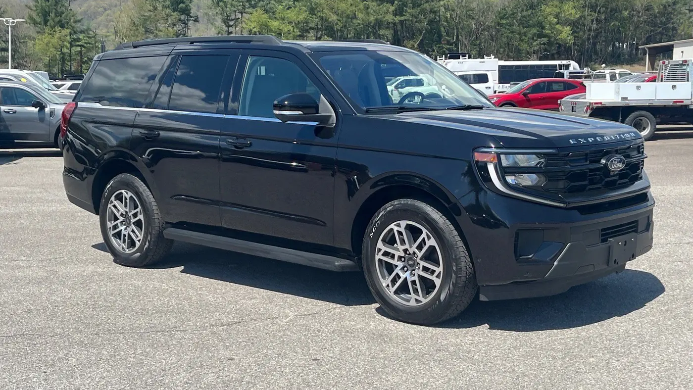 Preowned 2025 Ford Expedition Active for Sale