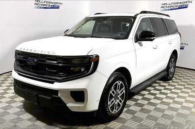 2025 Ford Expedition 4X4 Active 4DR SUV