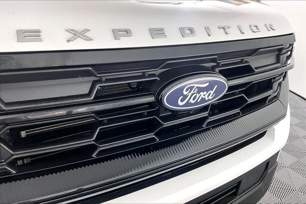 2025 Ford Expedition - $59,941